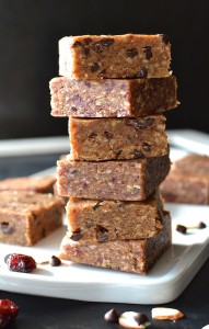 Homemade Larabars: Two Ways